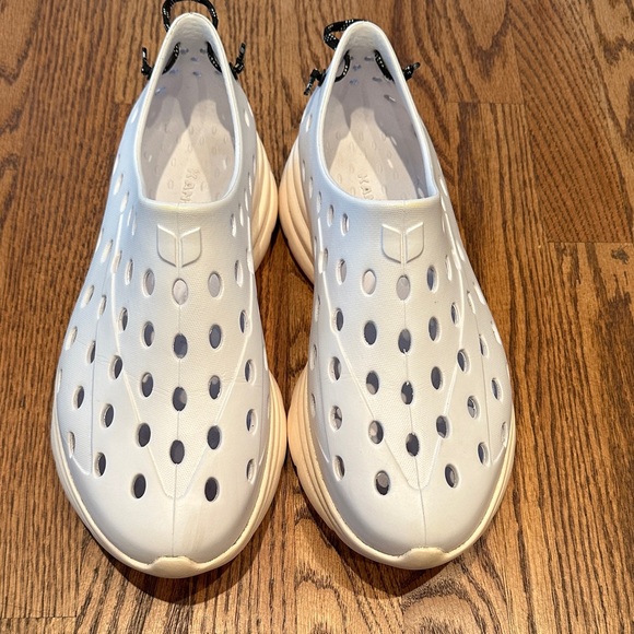 Kane Revive - Picture 1 of 4